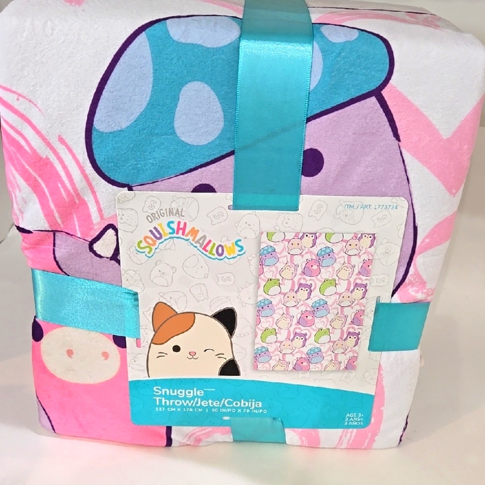 Squishmallows Snuggle Throw Blanket